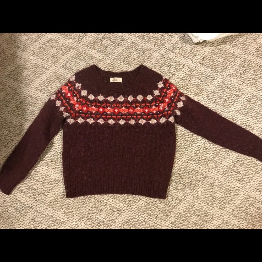 Hollister sweater